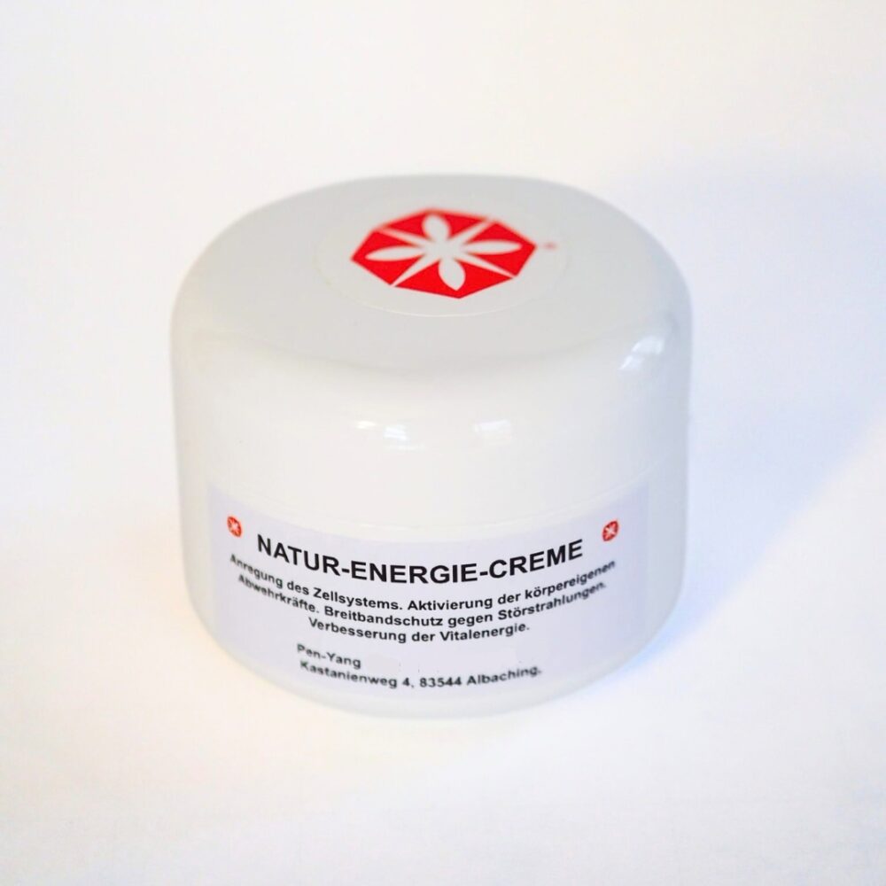 Natur-Energie-Creme Eine Dose gefüllt mit der PEN YANG Natur-Energie-Creme